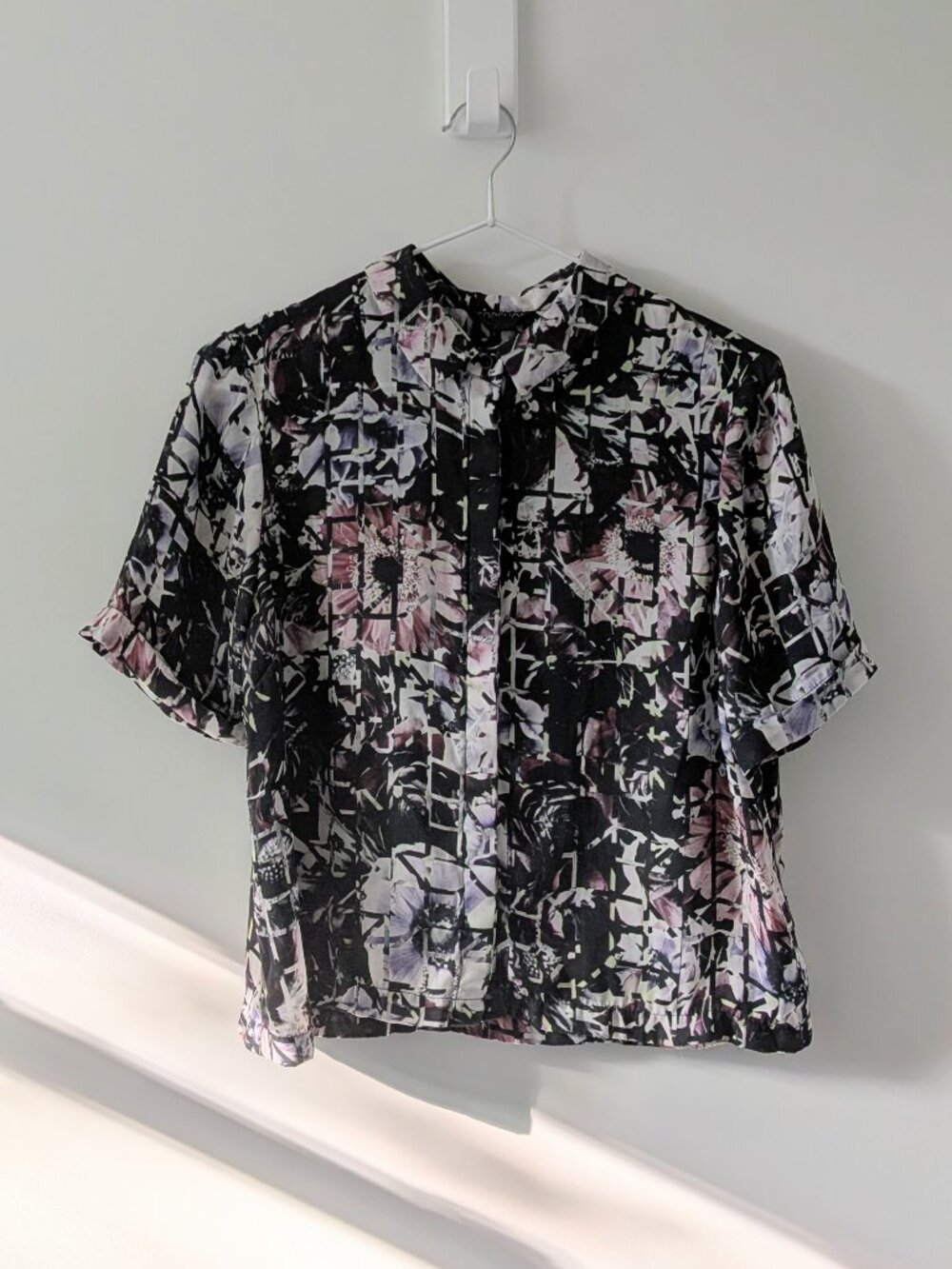 Cropped Short-Sleeve Floral Button-Down Shirt in Black with Pale Pink & Lavender